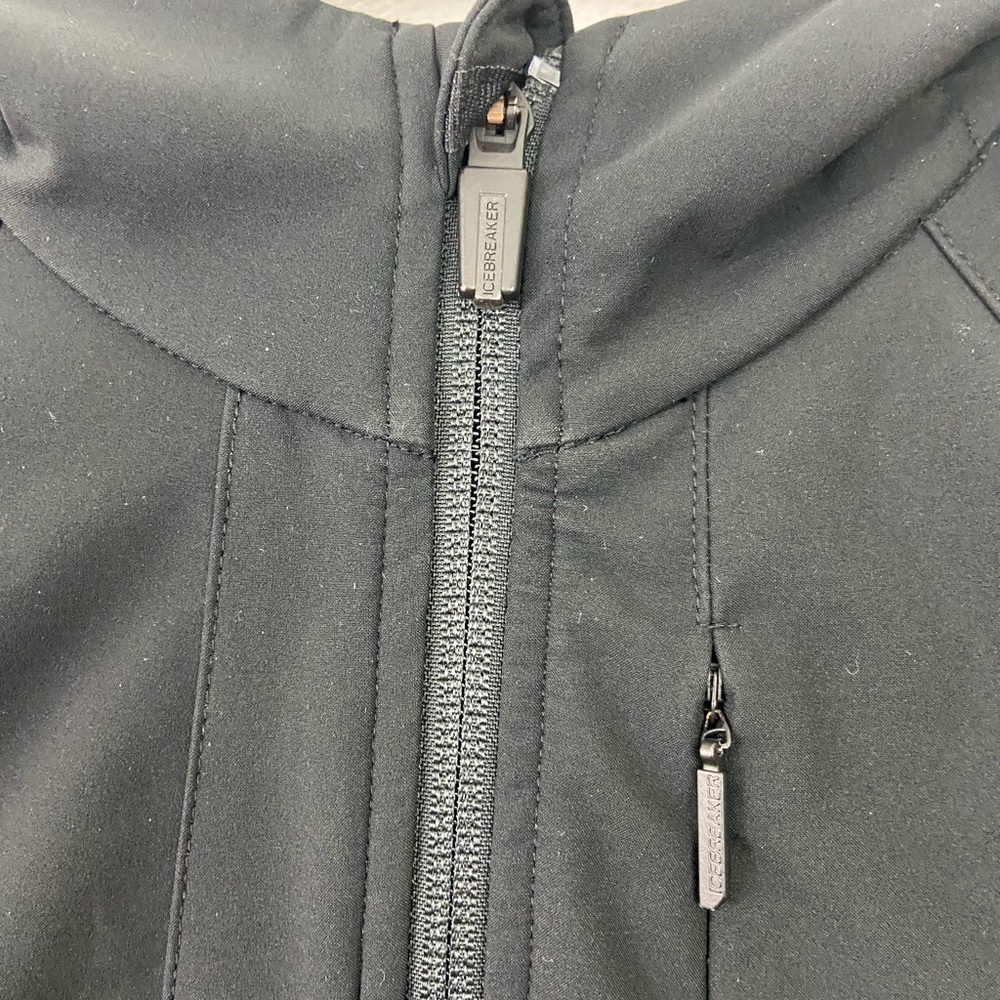 Icebreaker Wool Insulated Soft shell Hooded Jacket Women’s Small Black Outdoor - Picture 12 of 13